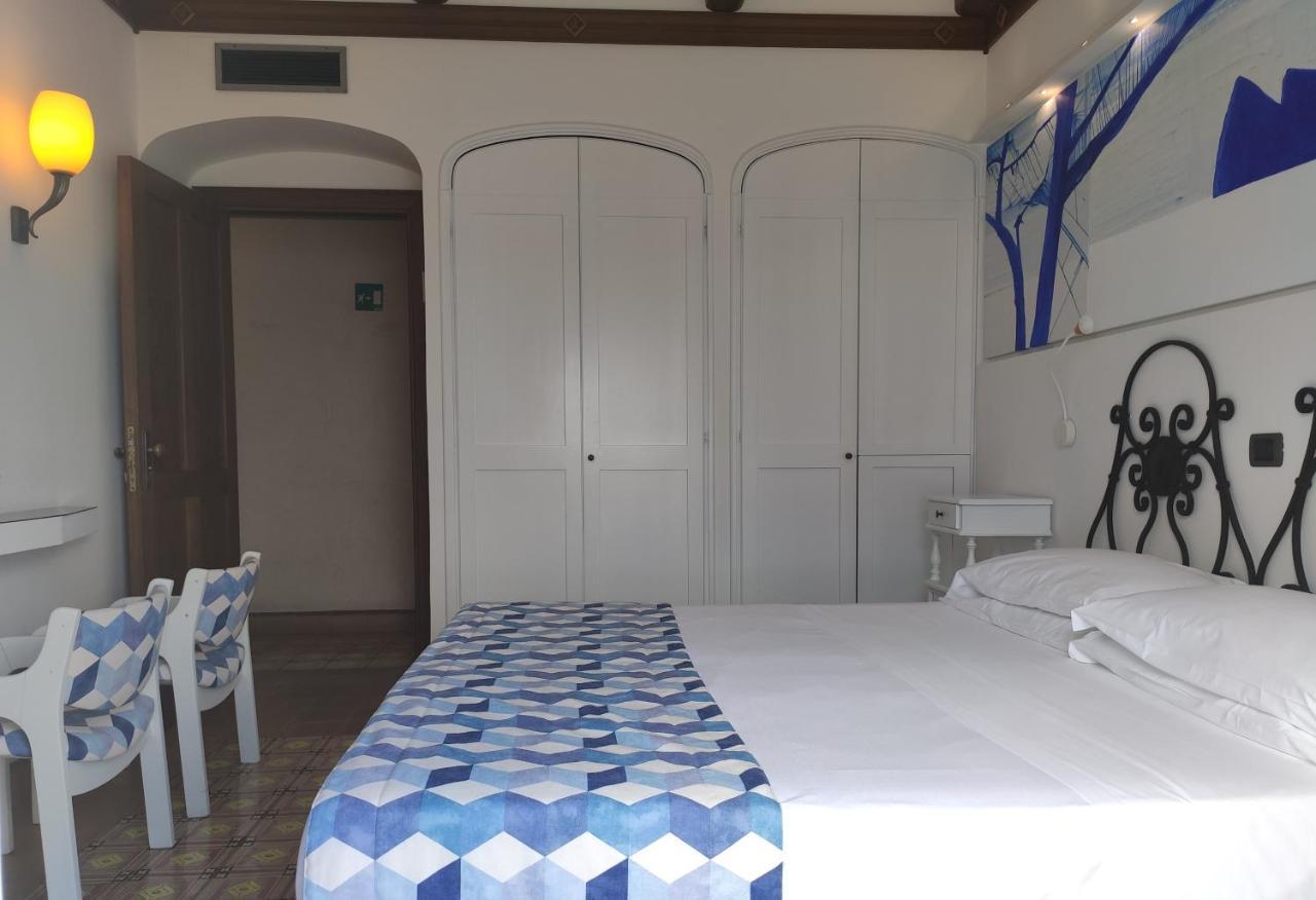 Taverna Del Capitano Marina del Cantone Kültér fotó