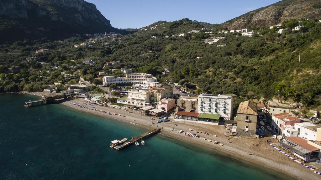 Taverna Del Capitano Marina del Cantone Kültér fotó